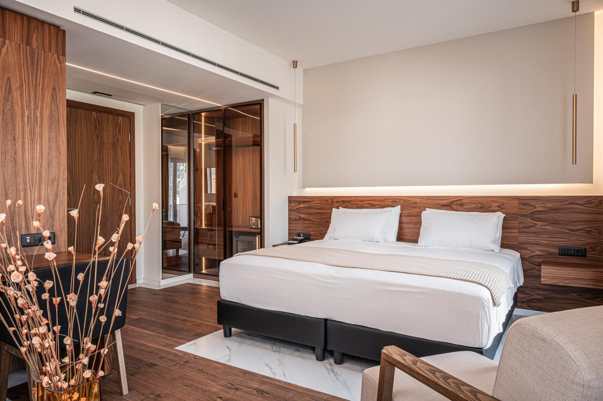 Samos Hotel Exterior photo