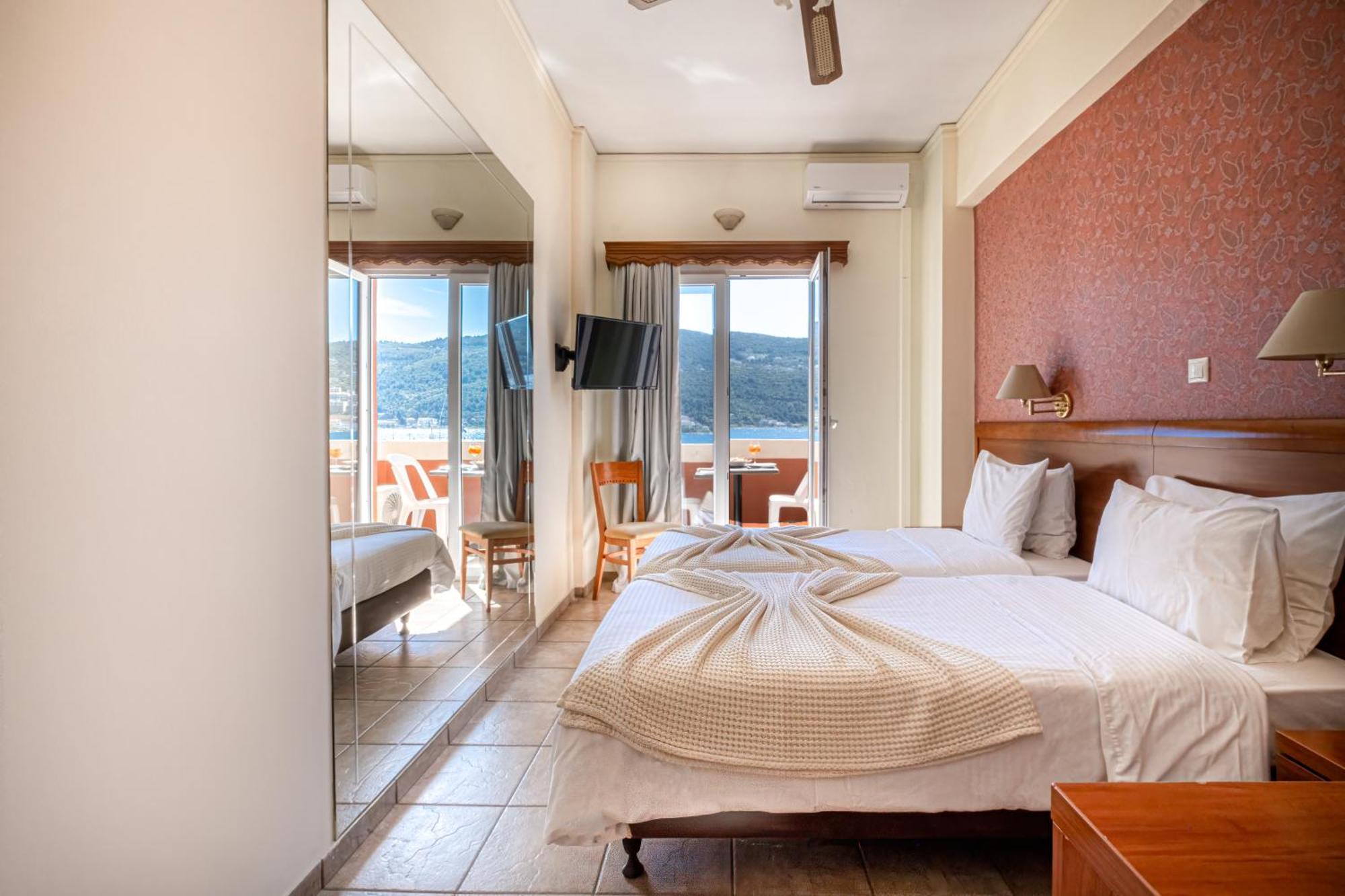 Samos Hotel Exterior photo
